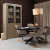 377506 Z 377516 MD 377487 S 379544 N 377477 N 01 SF WE Arros eettafel Gunnar buffetkast Marten eetkamerstoel Holly hanglamp vierkant