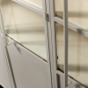 375042 S 01 VS WE Exhibit xl 3 deurs vitrinekast metaal zand detail
